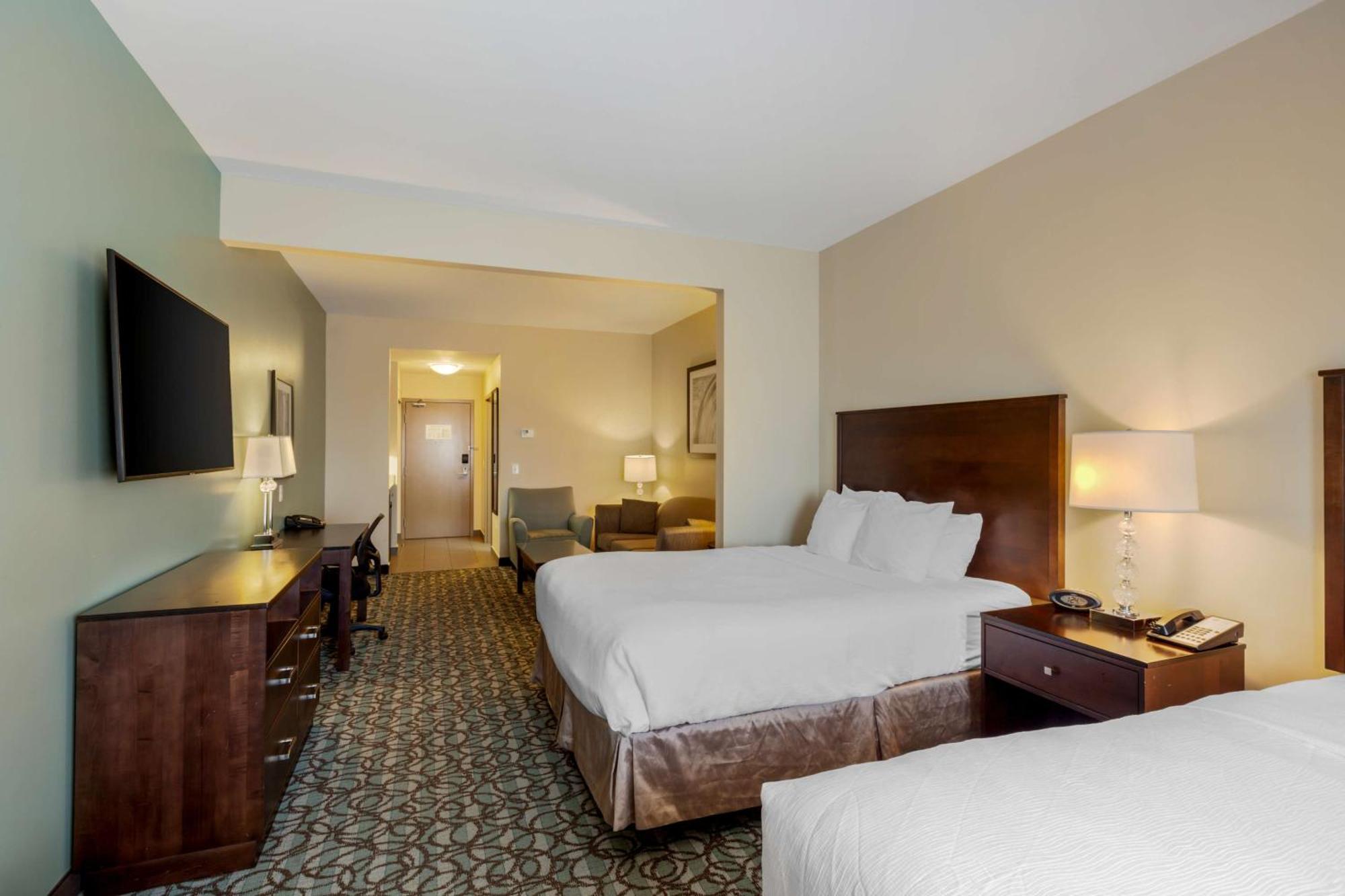 Best Western Plus Walkerton Hotel & Conference Centre Exterior foto